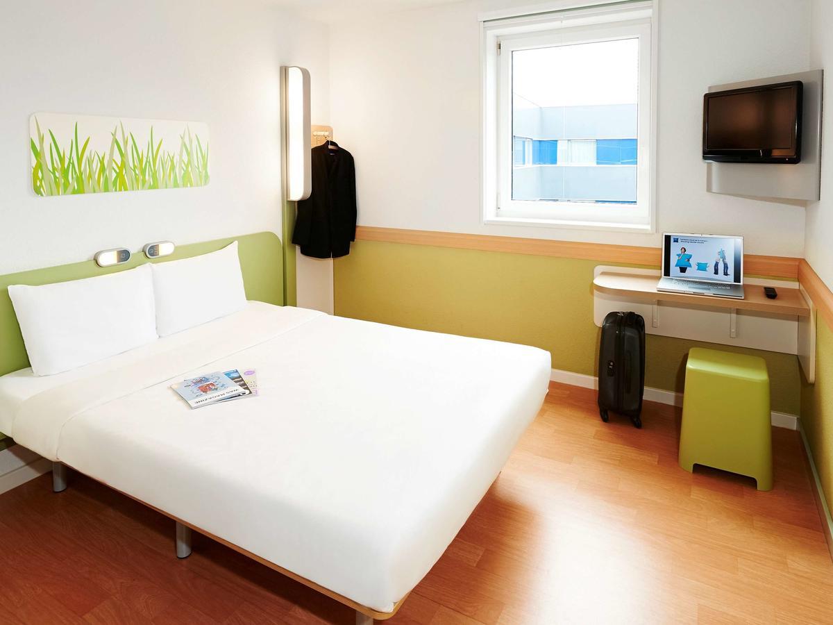 Ibis Budget Montbeliard Exterior photo