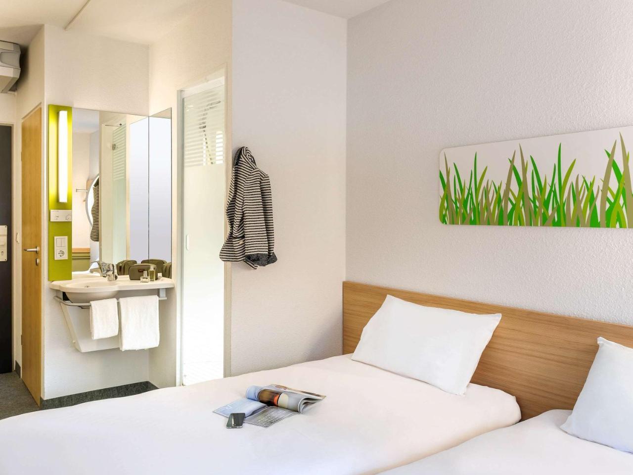 Ibis Budget Montbeliard Exterior photo